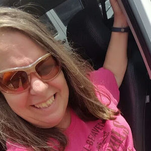 Meet your Posher, Sandi